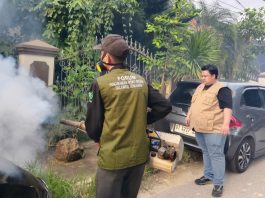 Lindungi Warga dari Penyakit DBD, FPRB Sultra Kembali Lakukan Fogging di Kota Kendari
