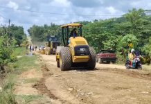 Kolaborasi Pemerintah Setempat, Ruas Jalan Atula, Ladongi dan Raraa Diperbaiki