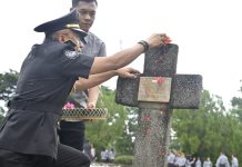 Peringati HBP ke-60, Kemenkumham Sultra Ziarah Makam dan Upacara Tabur Bunga