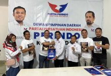 Yudhianto Mahardika Calon Walkot Kendari Pertama Ambil Formulir di Perindo