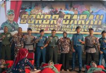Meriahkan HUT Ke-67 Kodam XIV/ Hasanuddin, Brimob Polda Sultra Donor Darah di Makorem 143 HO