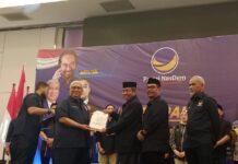 Maju Pilkada Muna, Pasangan Bachrun dan Asrafil Resmi Kantongi B1-KWK Dari Partai NasDem