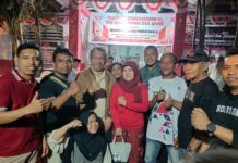 Hadiri Penutupan Lomba Antar RW, Bachrun Disambut Warga Kelurahan Raha II