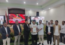 Pasca Putusan MK, KPU Muna Gelar Rapat Pleno Tetapkan Bachrun-Asrafil Sebagai Bupati dan Wabup Terpilih